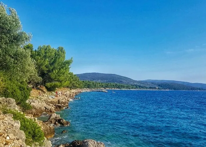Stara Gavza 169 , 150 Meters From The * Cres