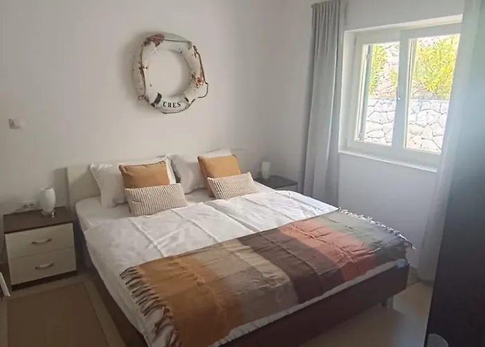 Stara Gavza 169 , 150 Meters From The Cres